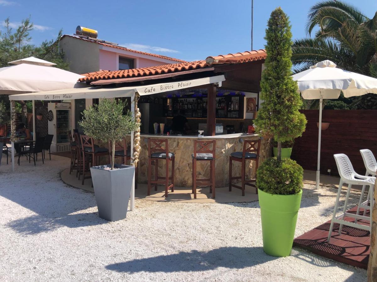 Plaisir Rooms Makriammos Exterior foto